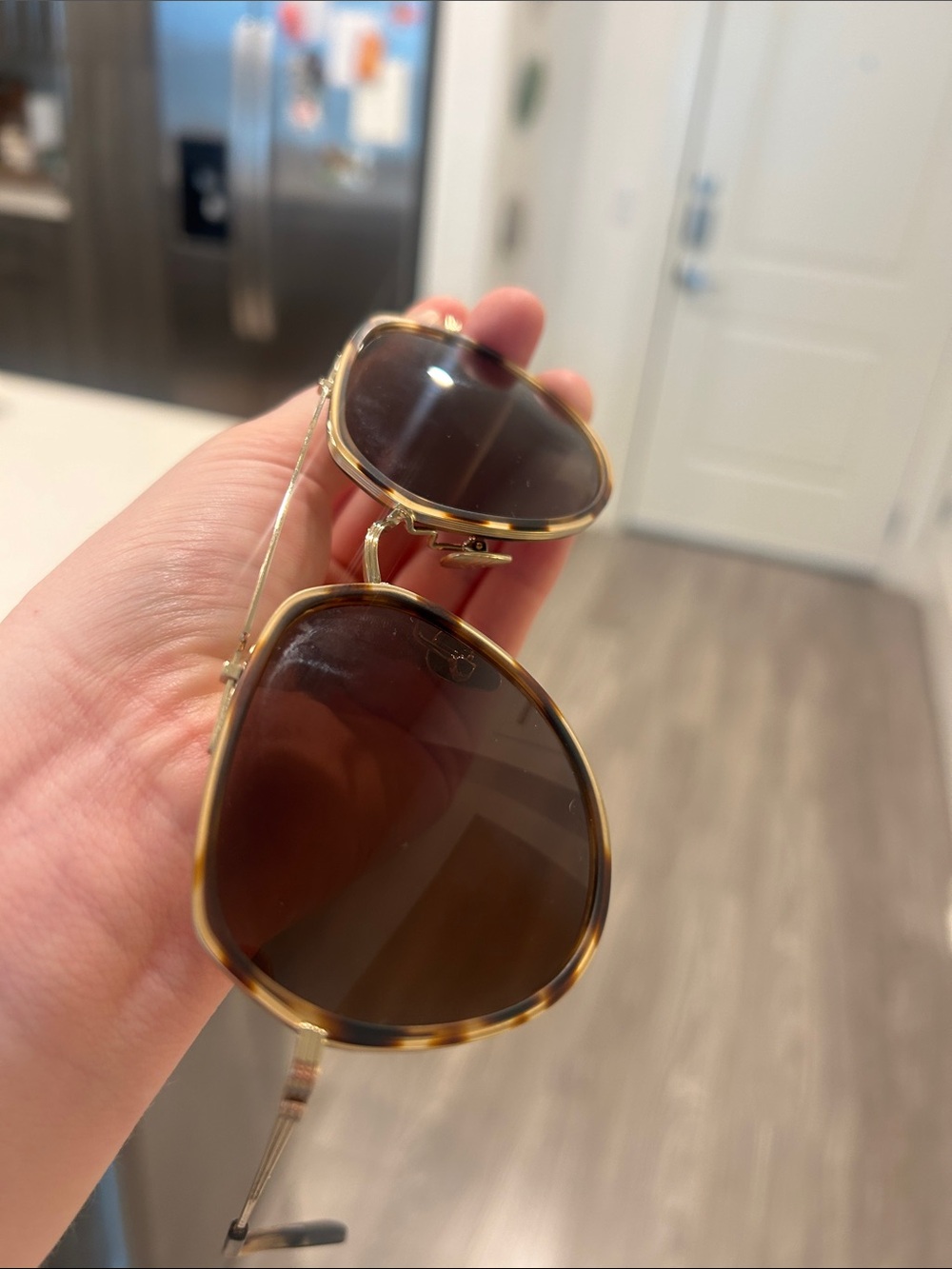 KREWE Baker Tortoise Aviator Sunglasses - Picture 4 of 8